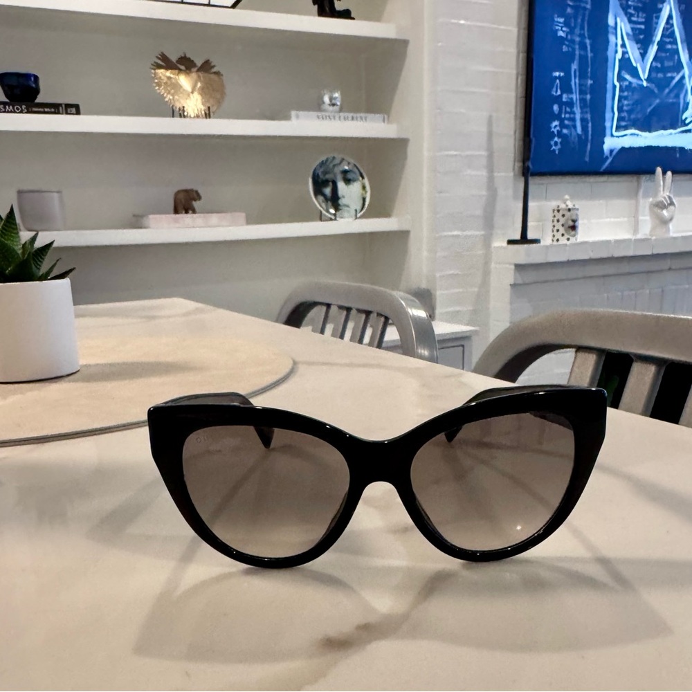 Authentic Black GUCCI Sunglasses